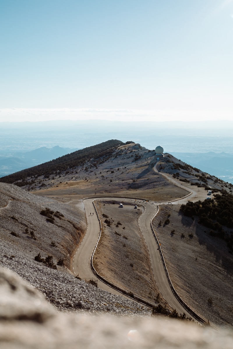 Der Mont Ventoux: Ein majestätischer Berg in der Provence