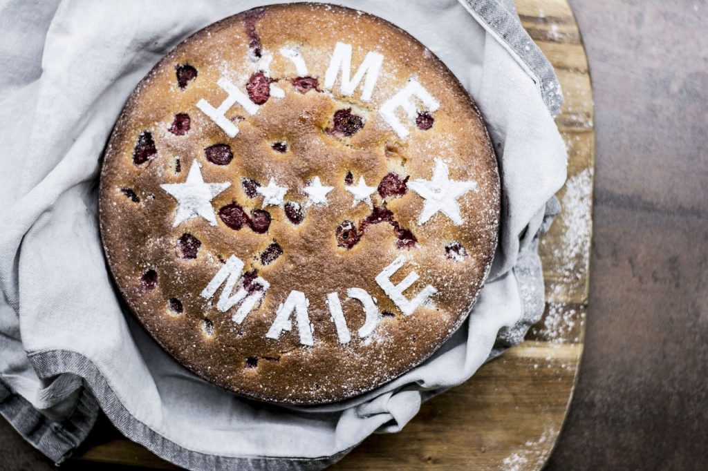 Kuchen, hausgemacht, Dessert