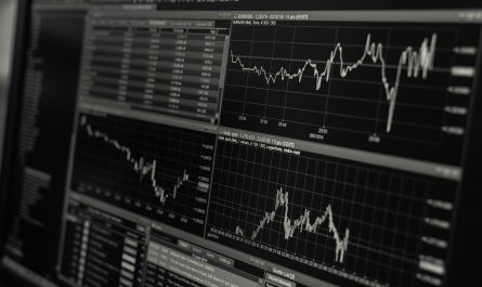 entdecken sie die grundlagen des aktienhandels: tipps, strategien und aktuelle marktanalysen, um erfolgreich in die welt der börse einzutauchen.