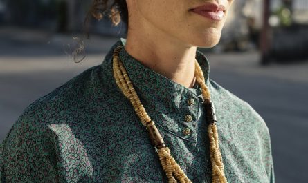 entdecken sie ihren persönlichen stil mit unseren tipps und inspirationen. lassen sie sich von trendigen outfits, farben und accessoires leiten, um ein einzigartiges erscheinungsbild zu kreieren, das ihre persönlichkeit unterstreicht.